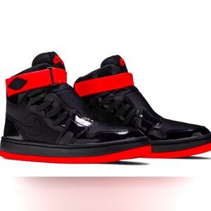 Women’s Nike  Air Jordan 1 Nova XX 'Bred’ size 6